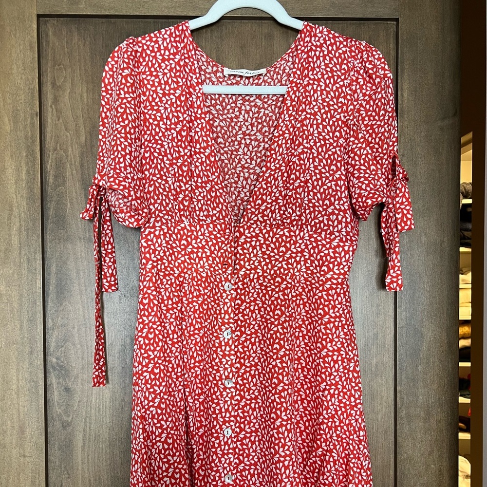 Floral v cut dress